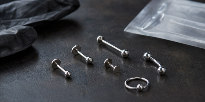 biżuteria do piercingu